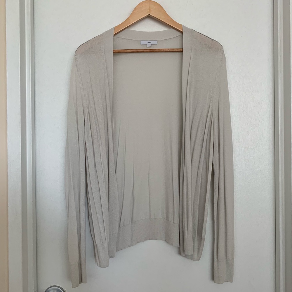 Lightweight Cardigan with Shoulder Embellishment